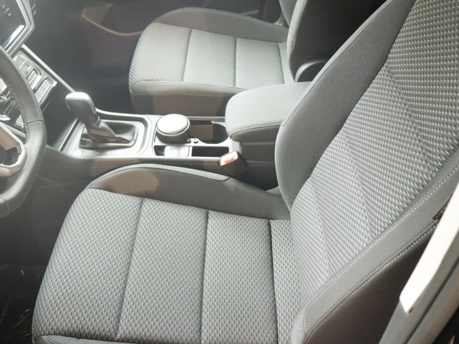 Volkswagen Touran – Bild 8