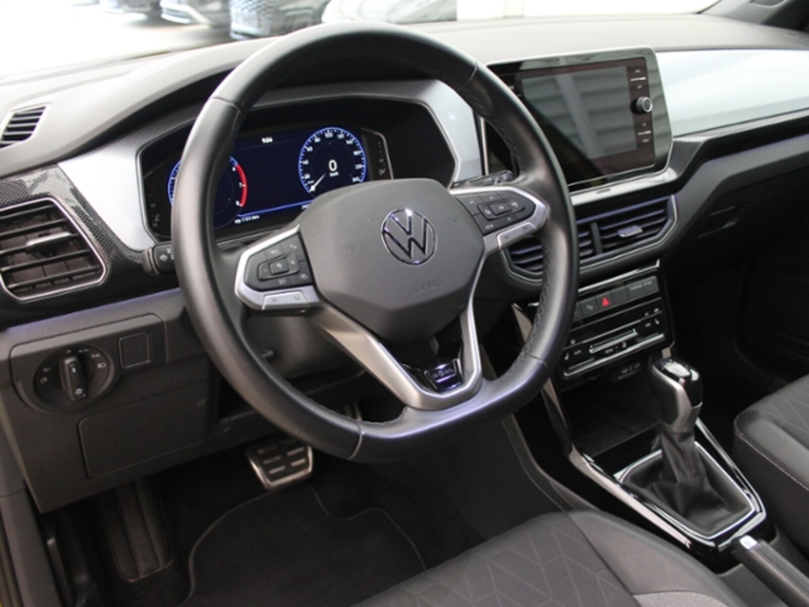 Volkswagen T-Cross – Bild 11