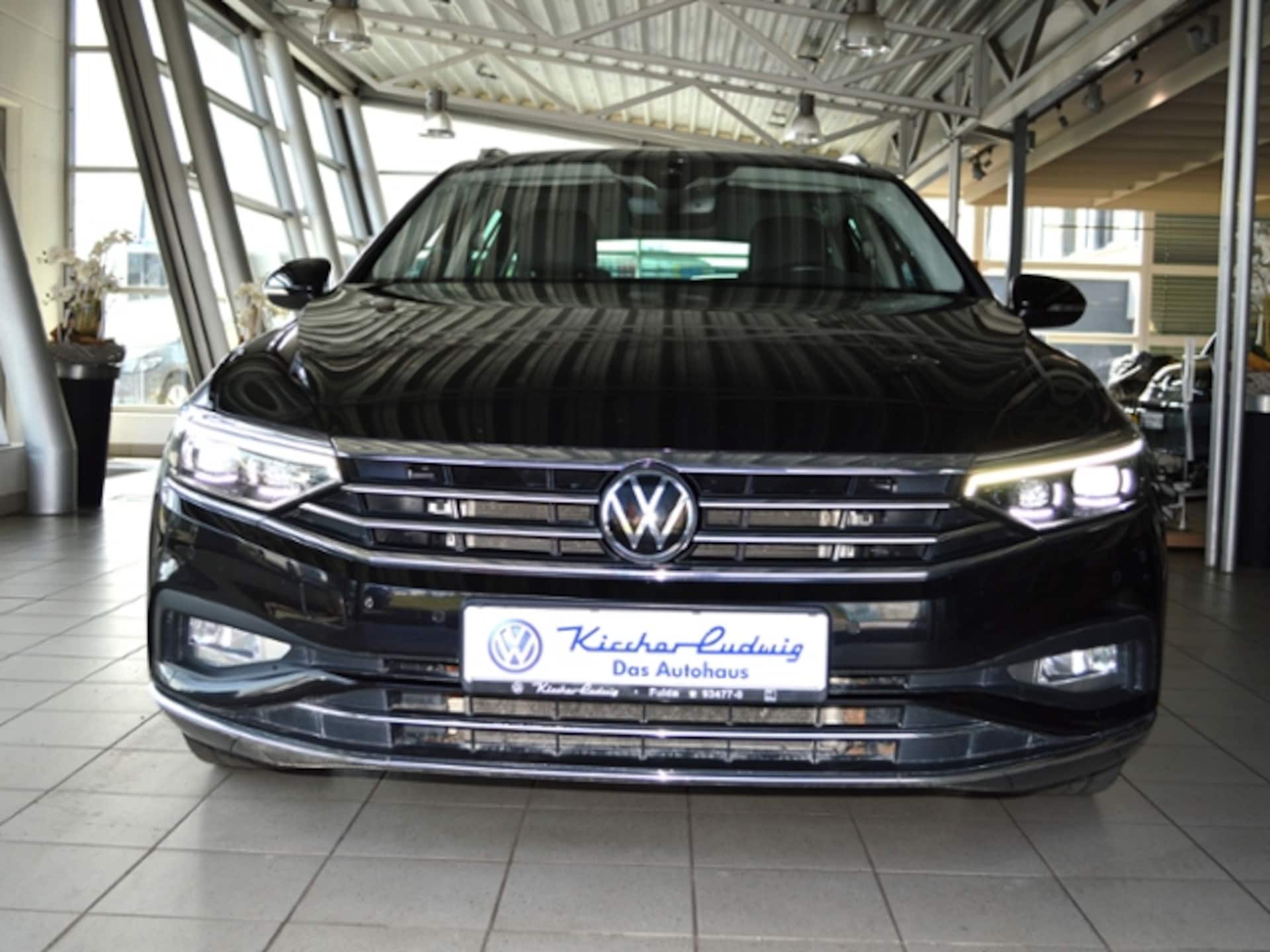 Volkswagen Passat Variant Elegance