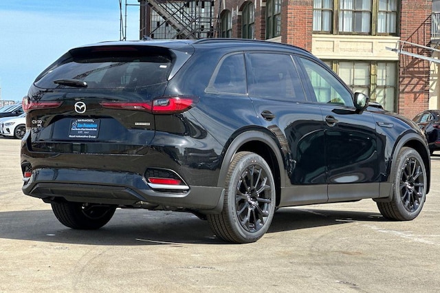 2025 Mazda CX-70