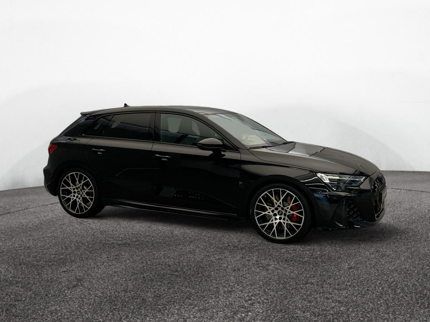 Image about Audi RS 3 Sportback TFSI quattro S tronic