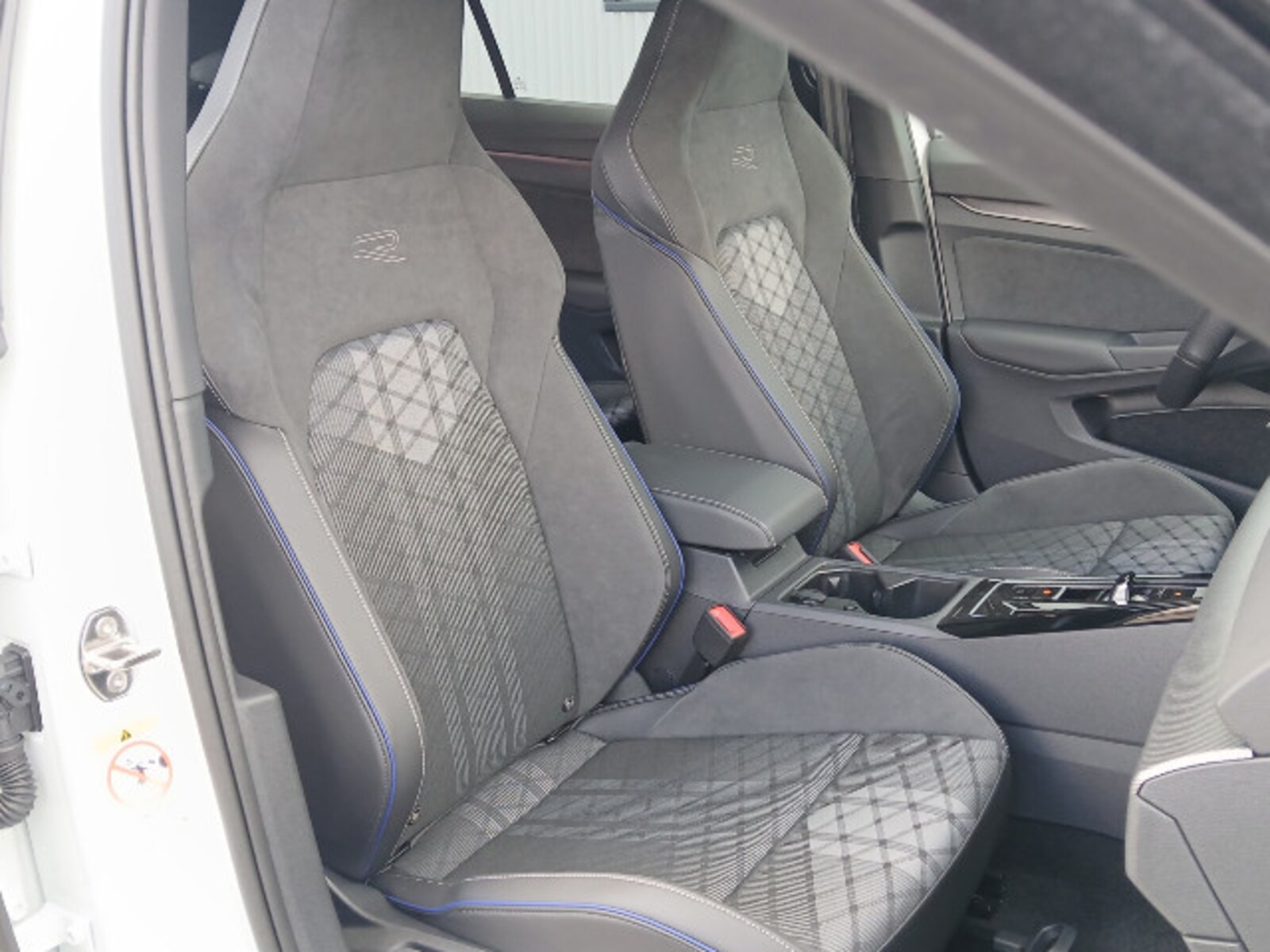 Volkswagen Golf – Bild 25