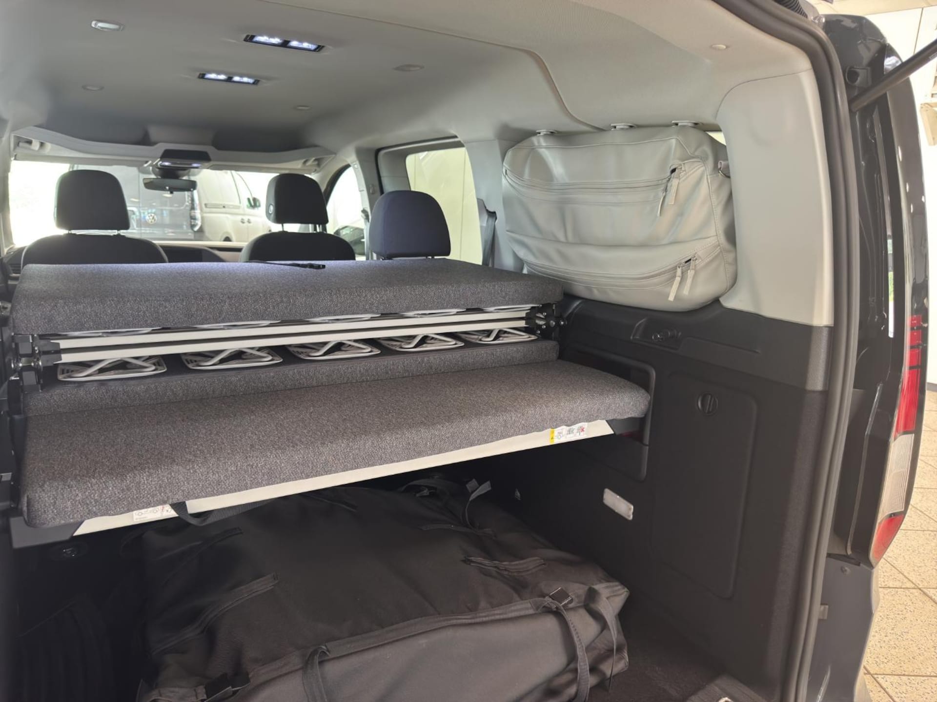 Volkswagen Caddy Maxi California