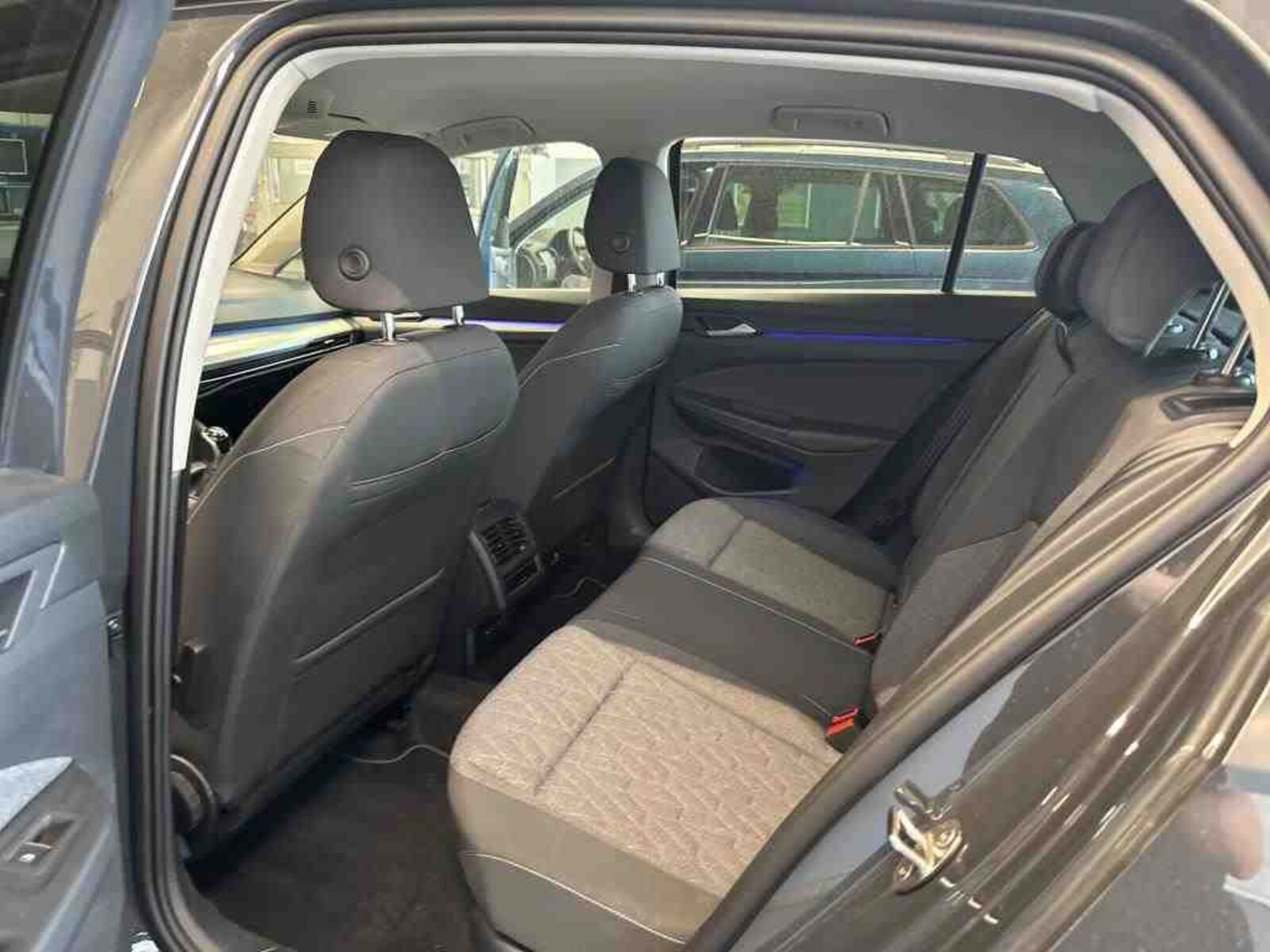 Volkswagen Golf – Bild 8