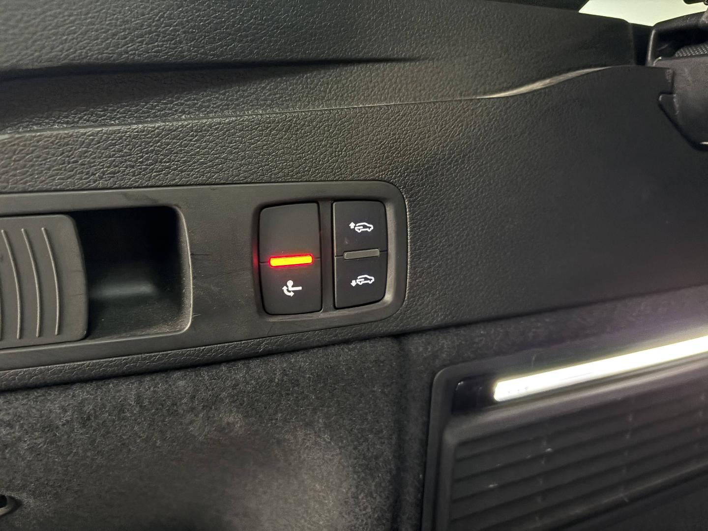 Image about Audi Q5 TFSI e S line 55 TFSI e quattro 270 kW (367 ch) S tronic