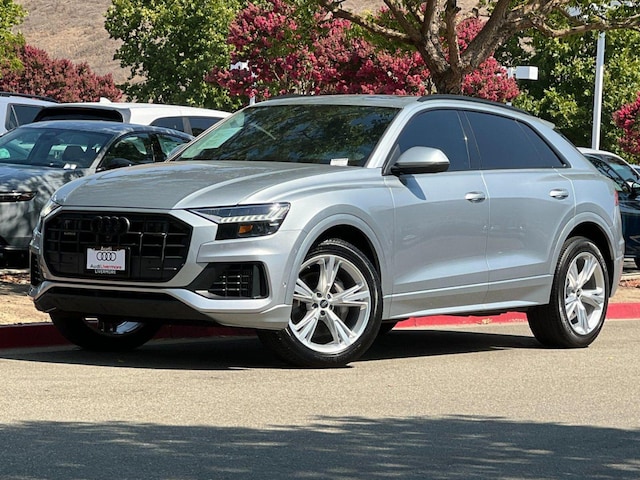 Photo of 2023 Audi Q8
