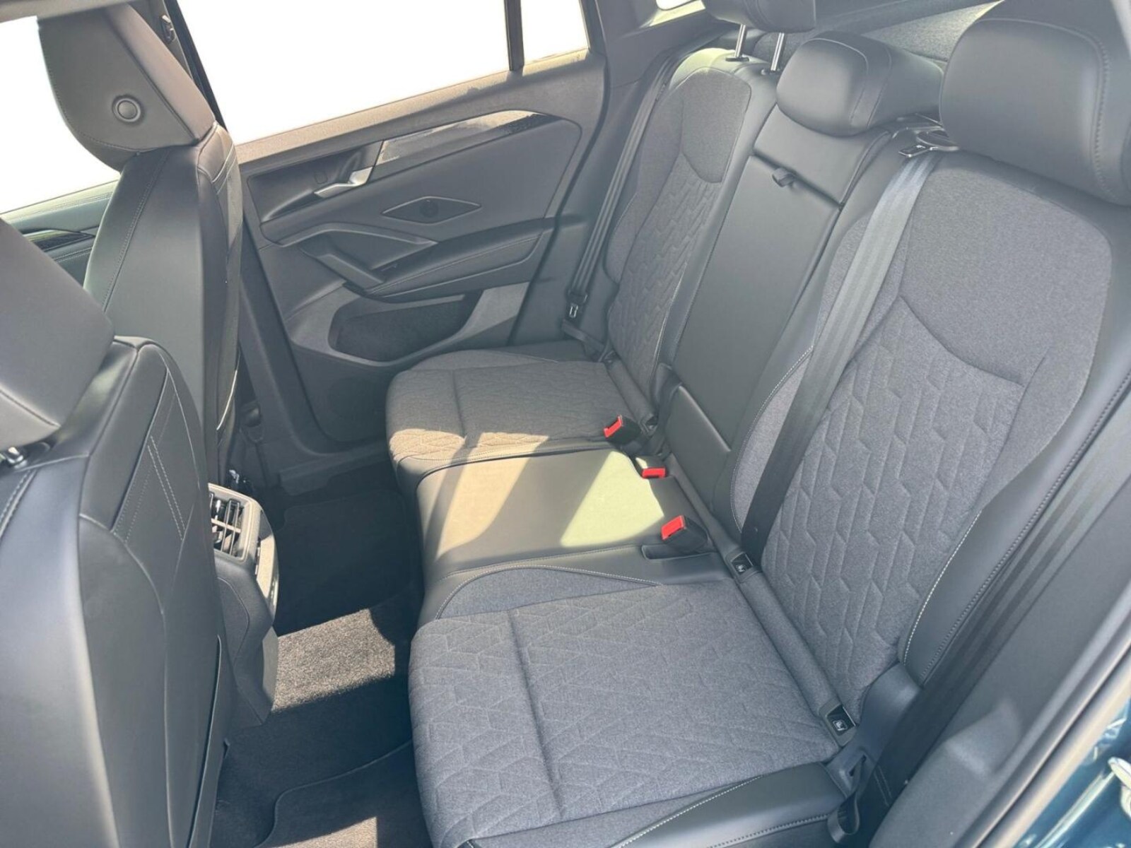 Volkswagen Tiguan – Bild 10
