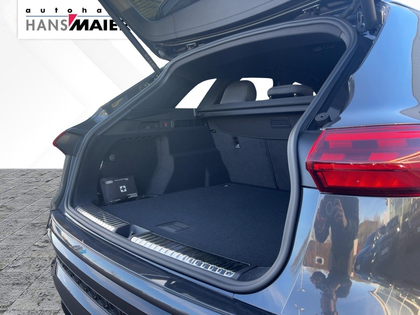 Bild über Audi Q5 SUV TDI quattro 150 kW S tronic - für weitere Informationen kontaktieren Sie den Audi Partner