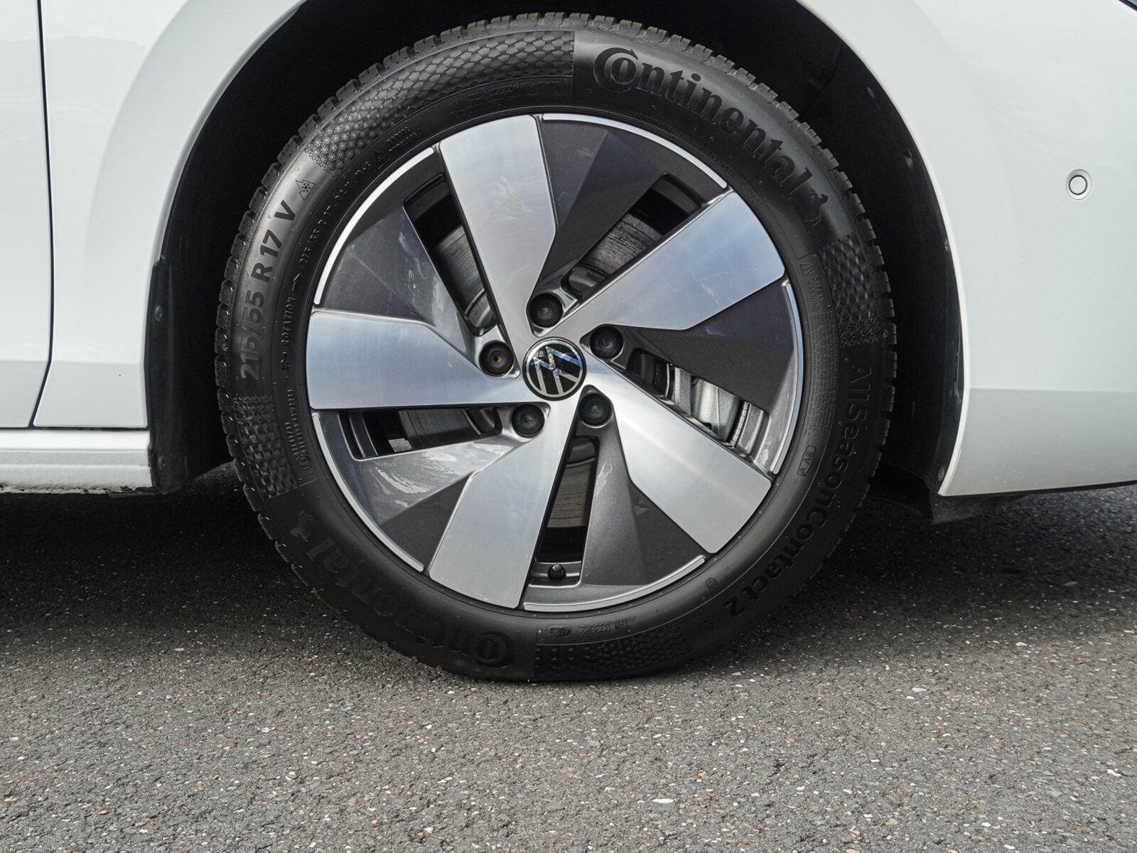 Volkswagen Passat – Bild 7