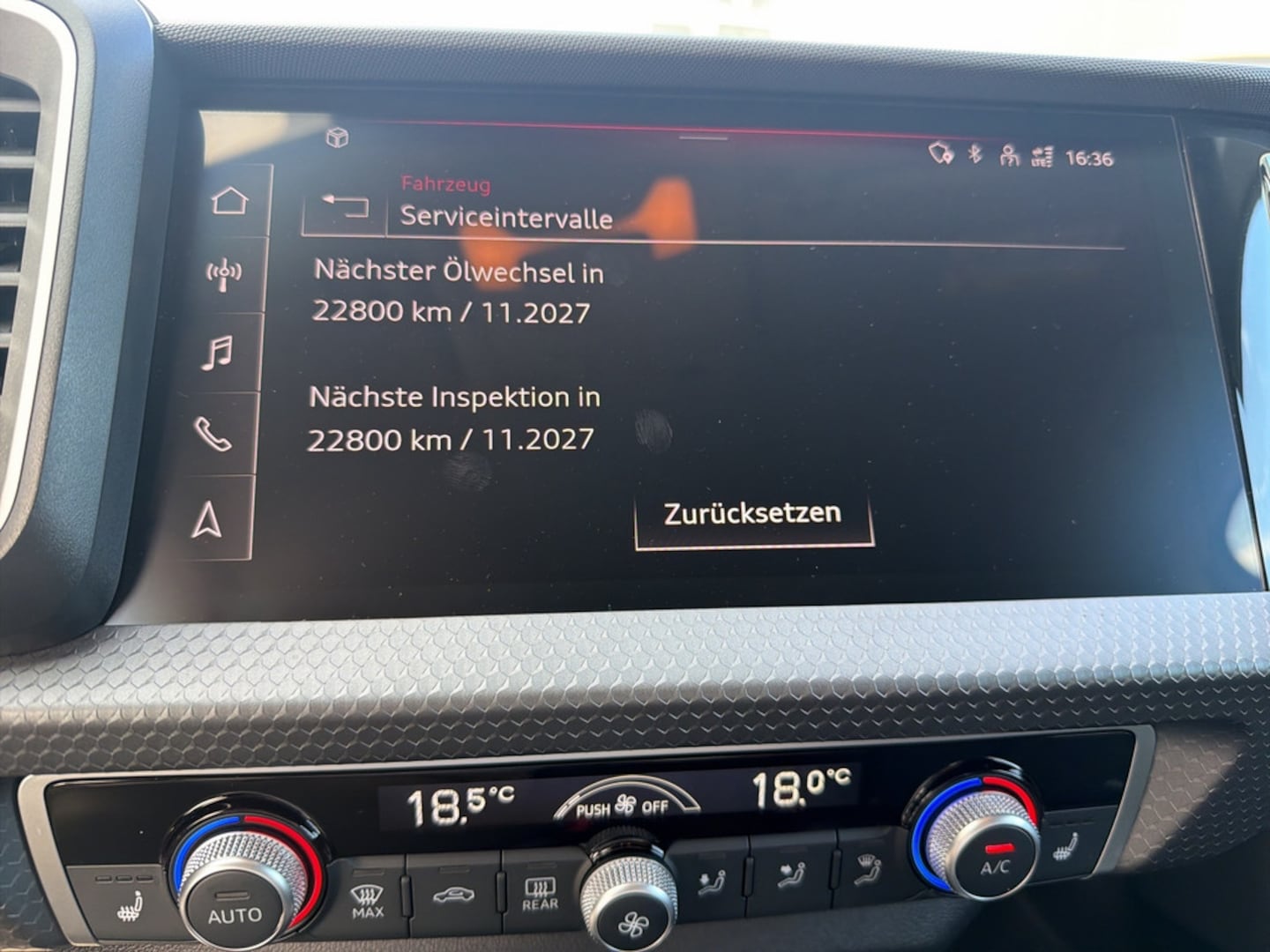 Bild über Audi A1 Sportback S line 25 TFSI S tronic - für weitere Informationen kontaktieren Sie den Audi Partner