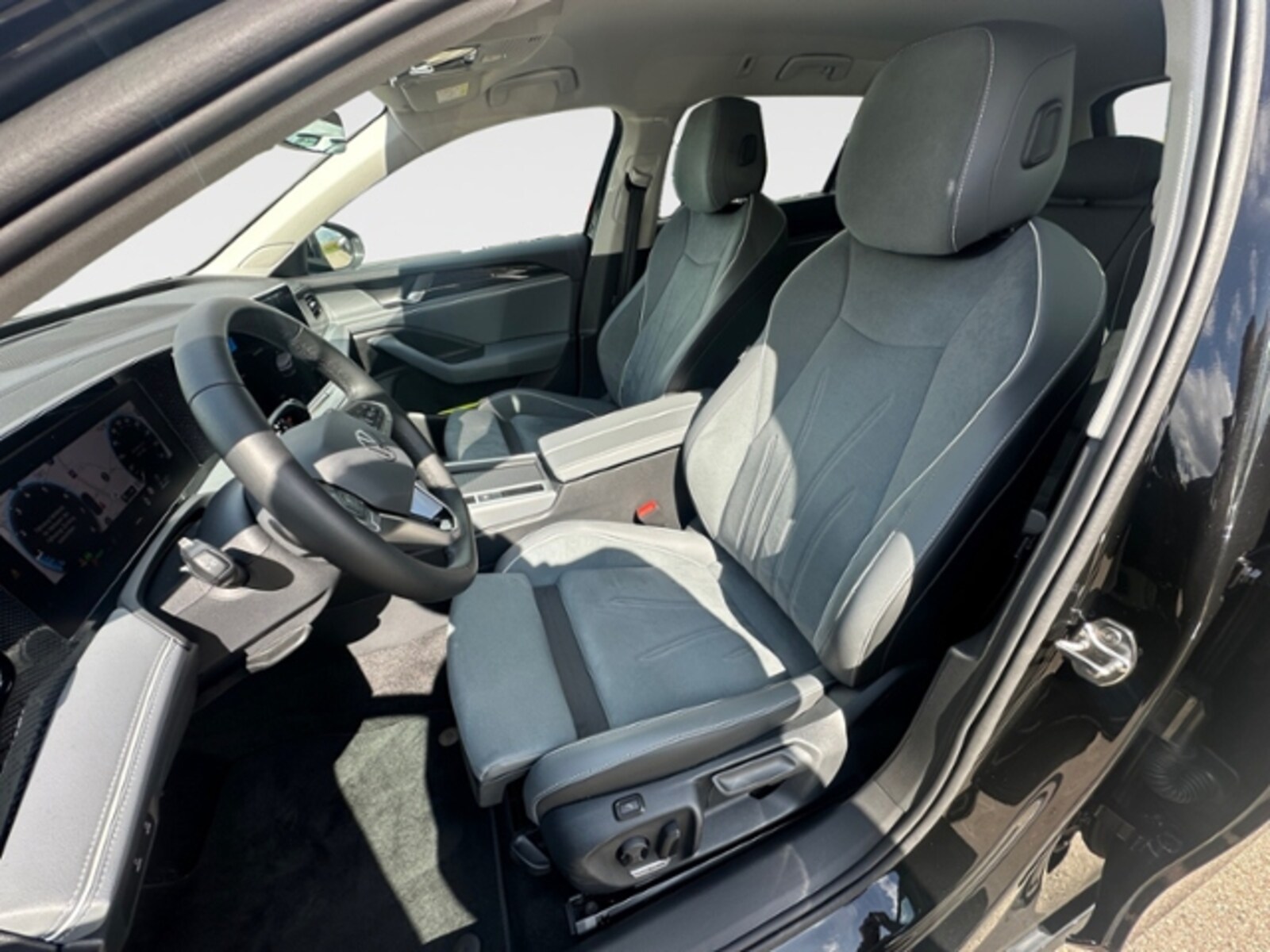 Volkswagen Passat – Bild 8