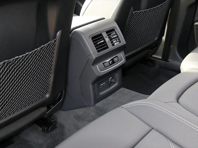 2025 AUDI Q5 - Image 33