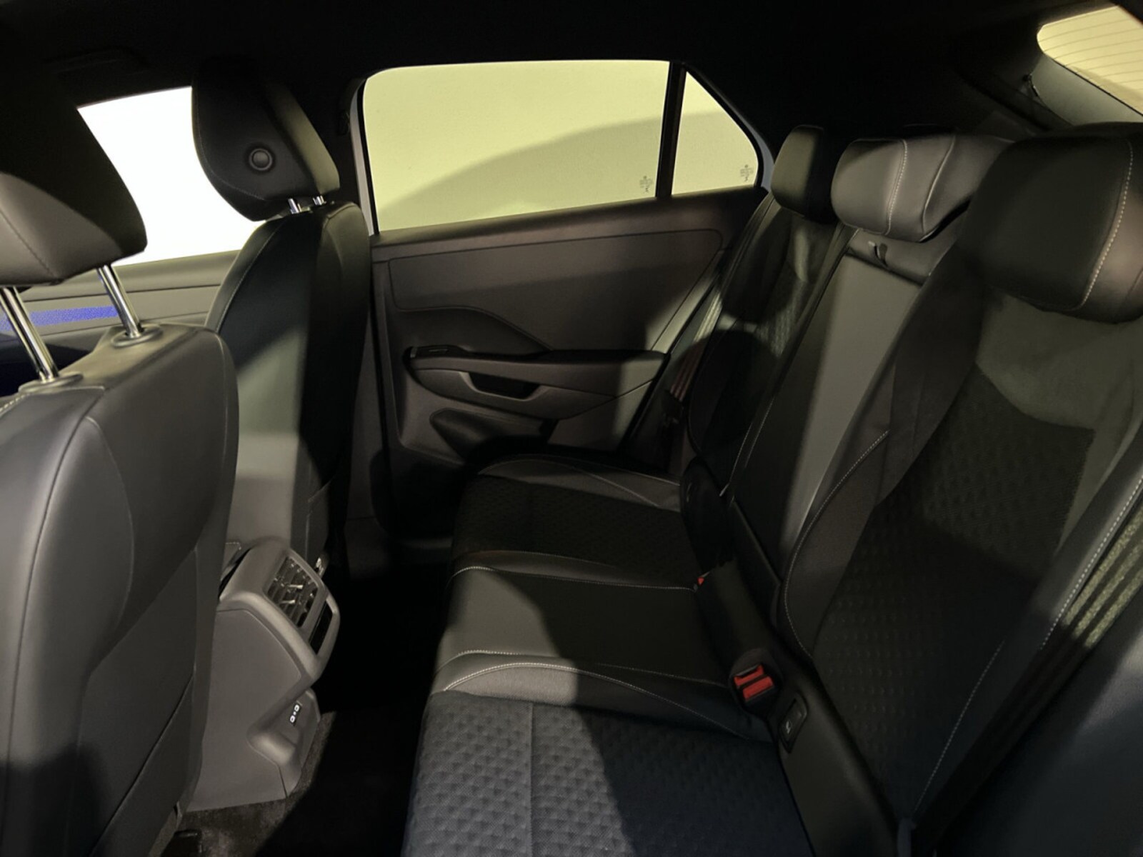 Volkswagen T-Roc – Bild 7