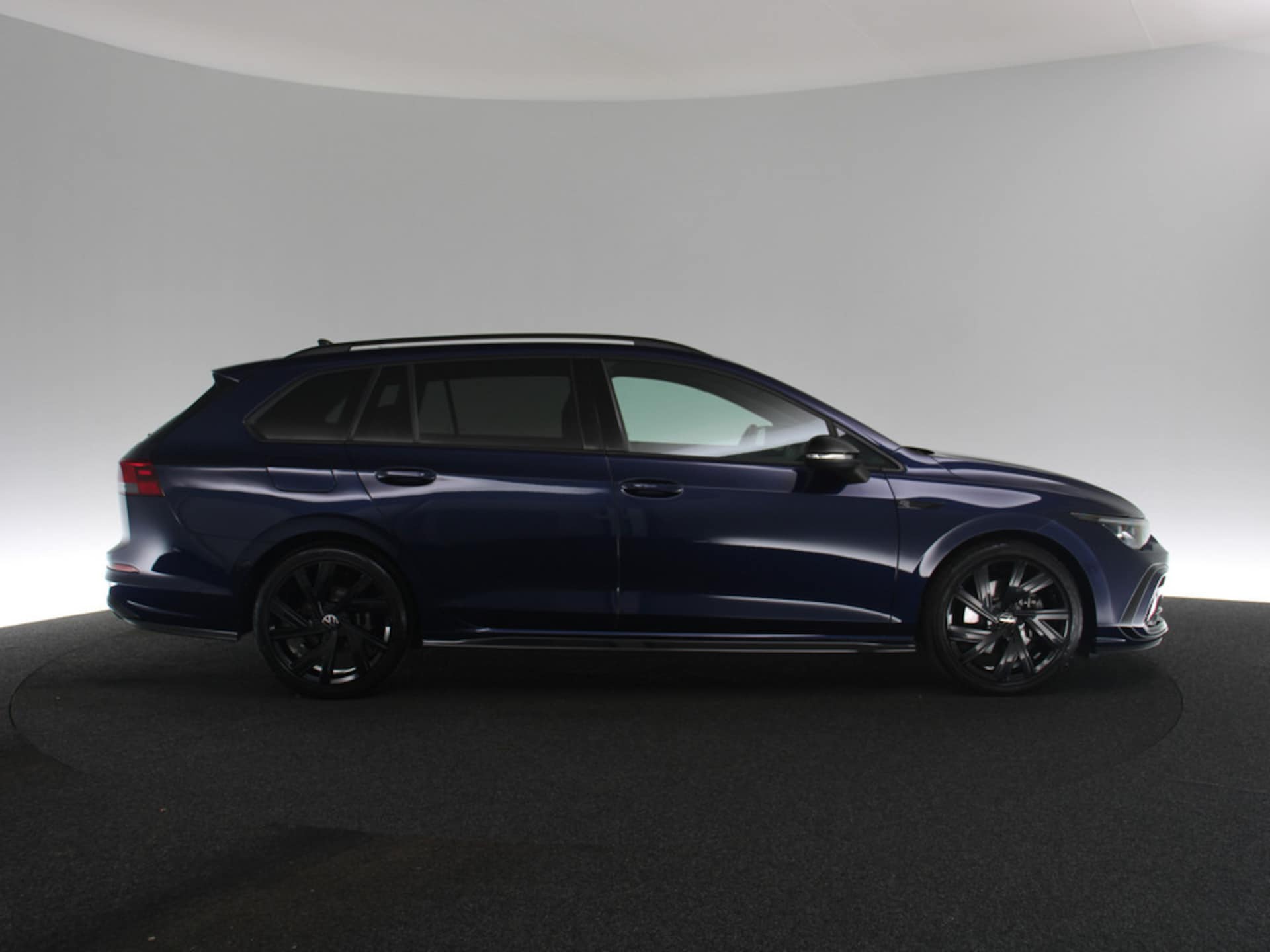 Volkswagen Golf Variant R-Line