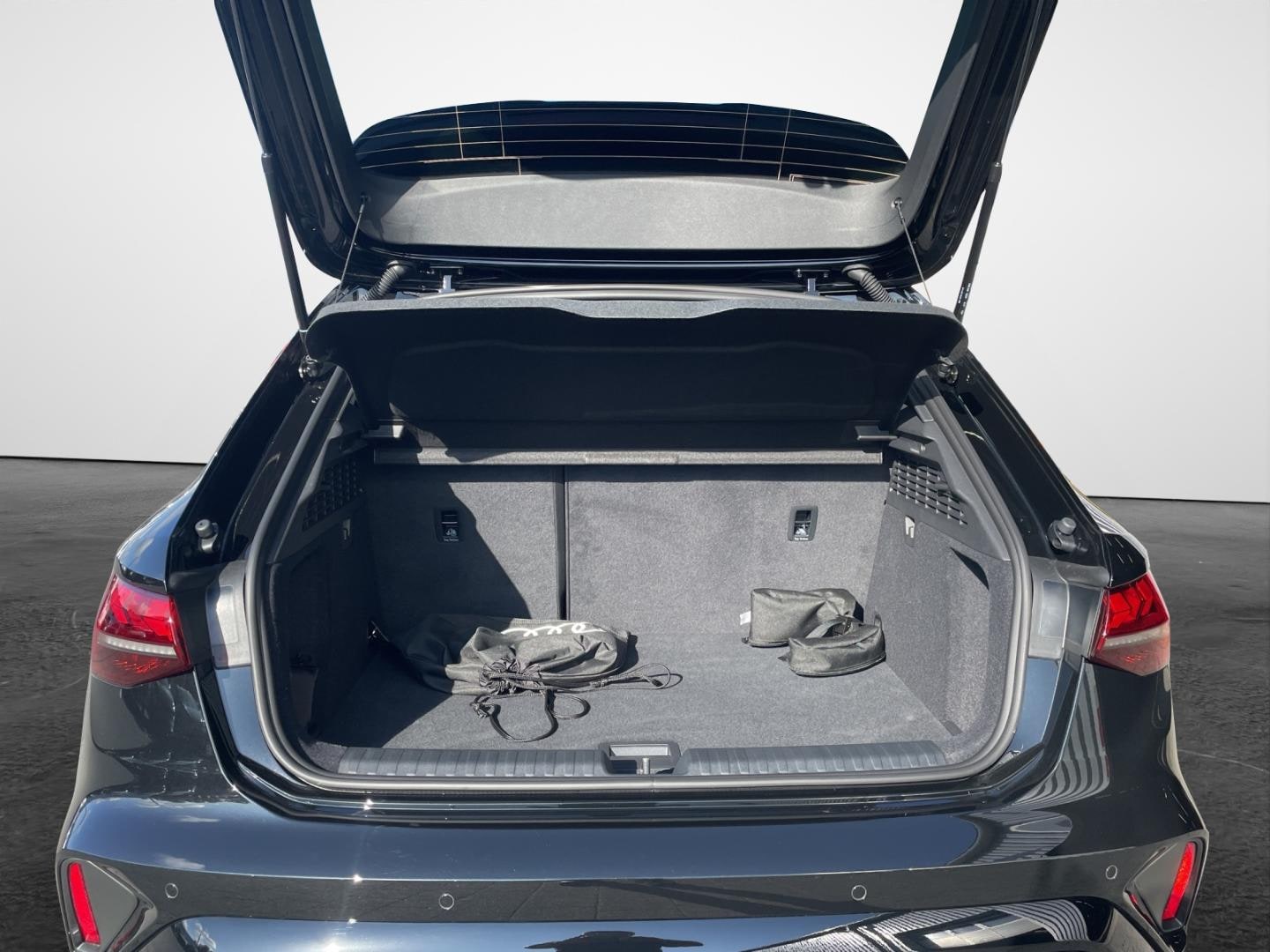 Bild über Audi A3 Sportback TFSI e TFSI e 150 kW S tronic - für weitere Informationen kontaktieren Sie den Audi Partner