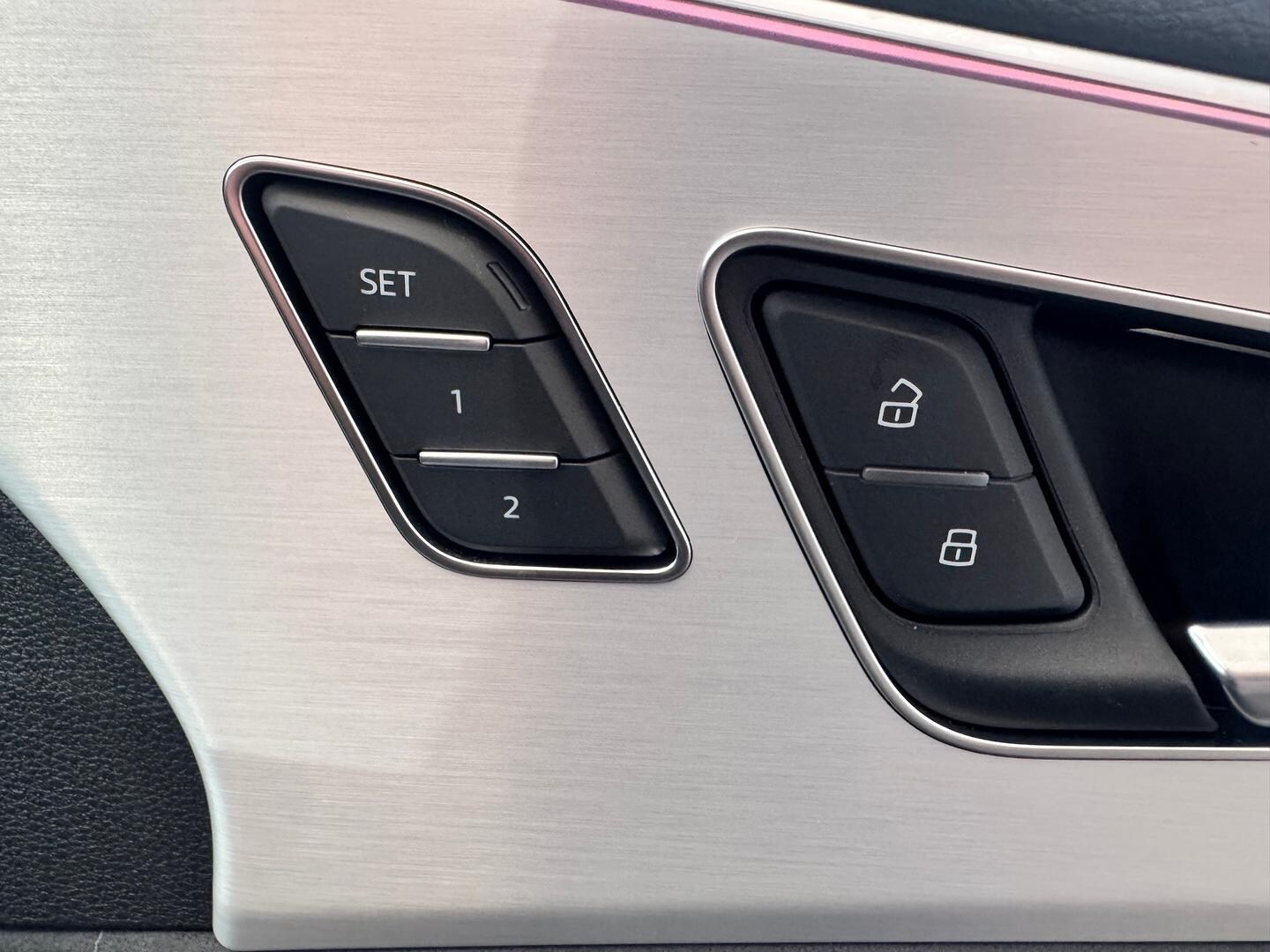 Image about Audi Q7 SUV Q7 S line TDI quattro tiptronic