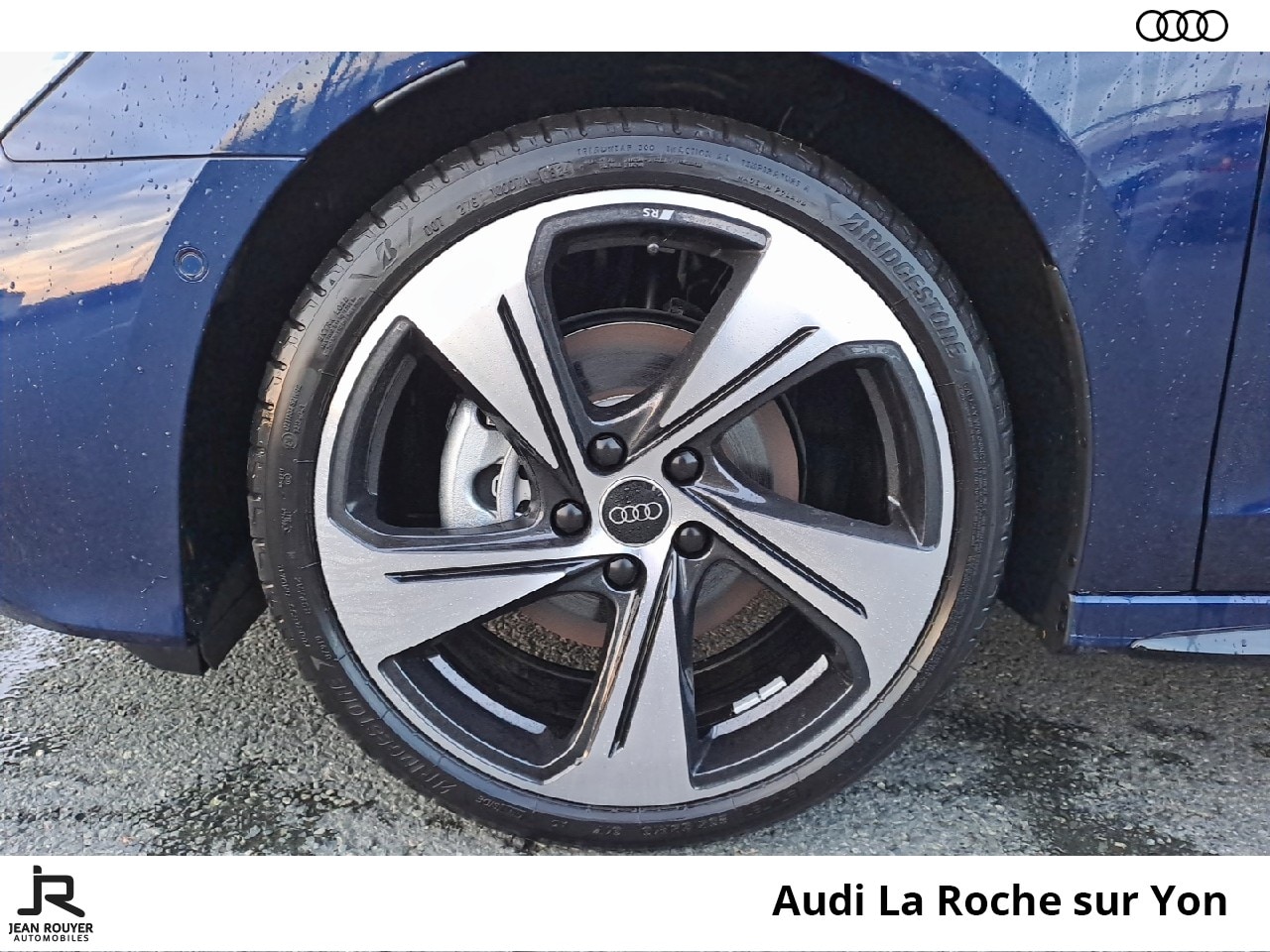 Image about Audi A3 Berline S line 35 TFSI Hybride 110 kW (150 ch) S tronic
