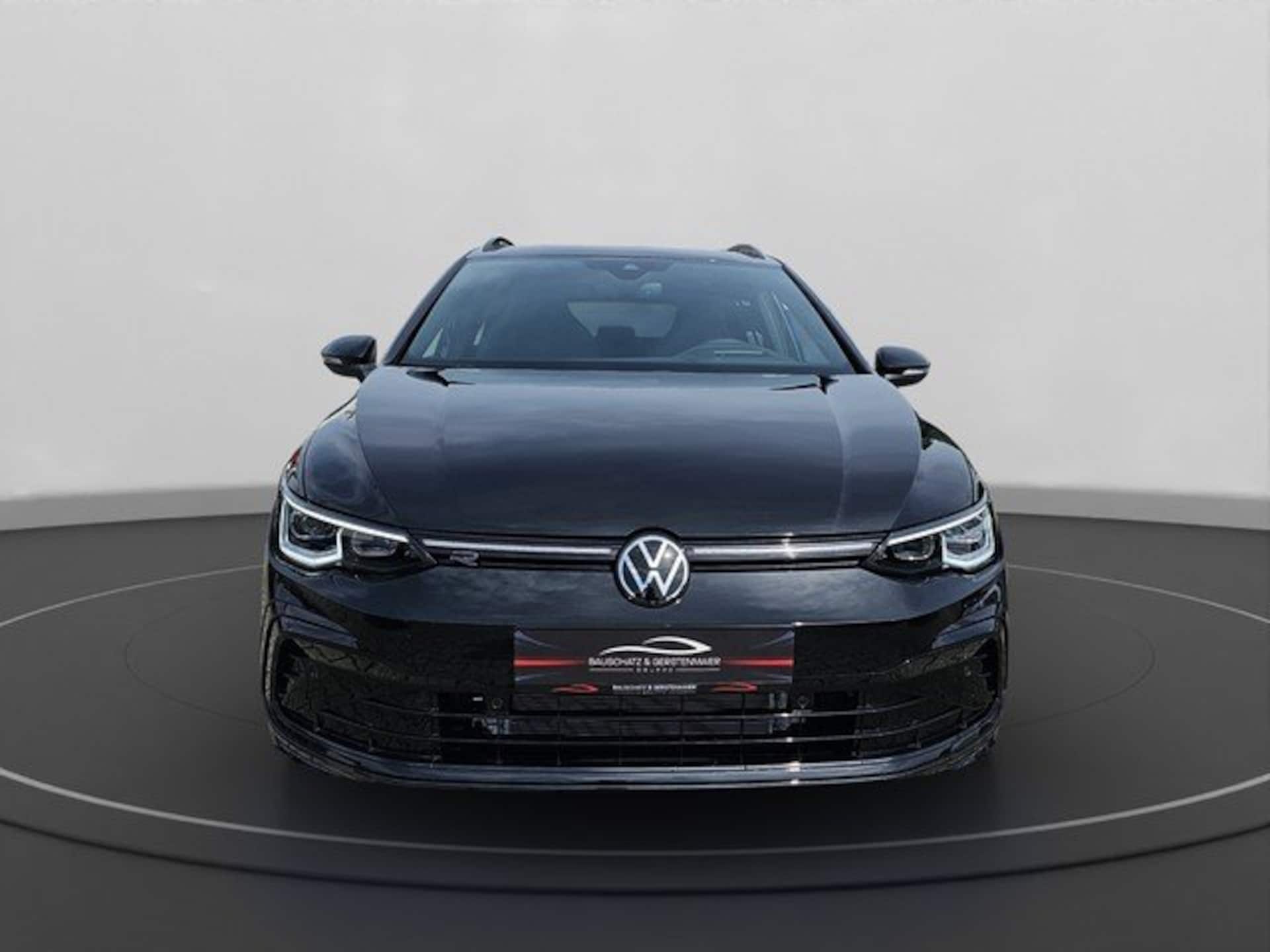 Volkswagen Golf Variant R-Line