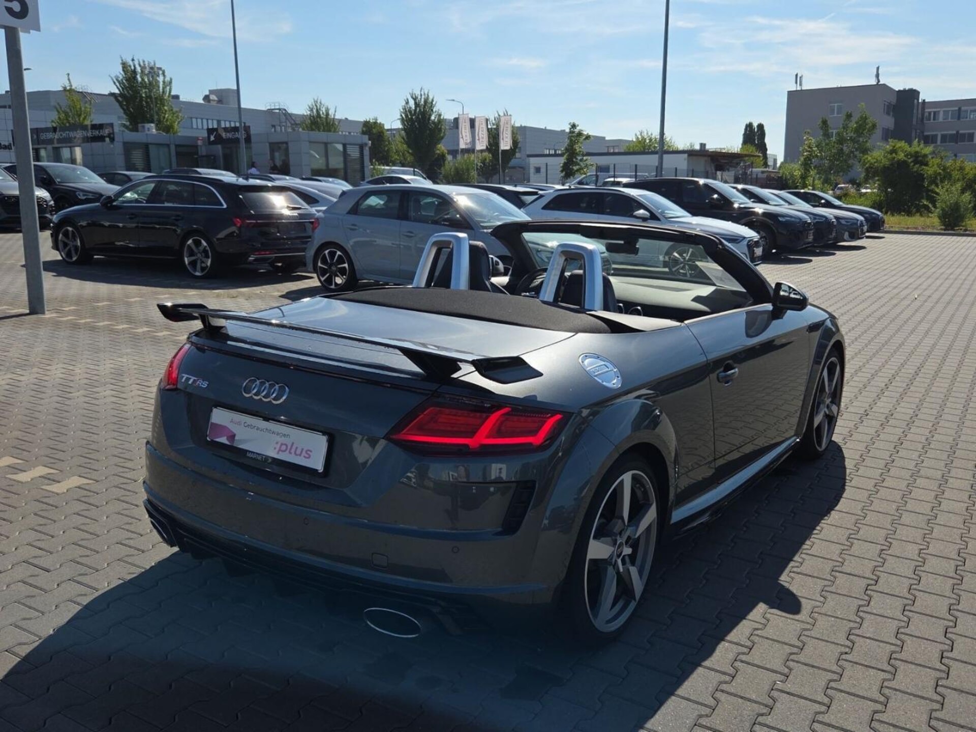 Audi TT RS Roadster