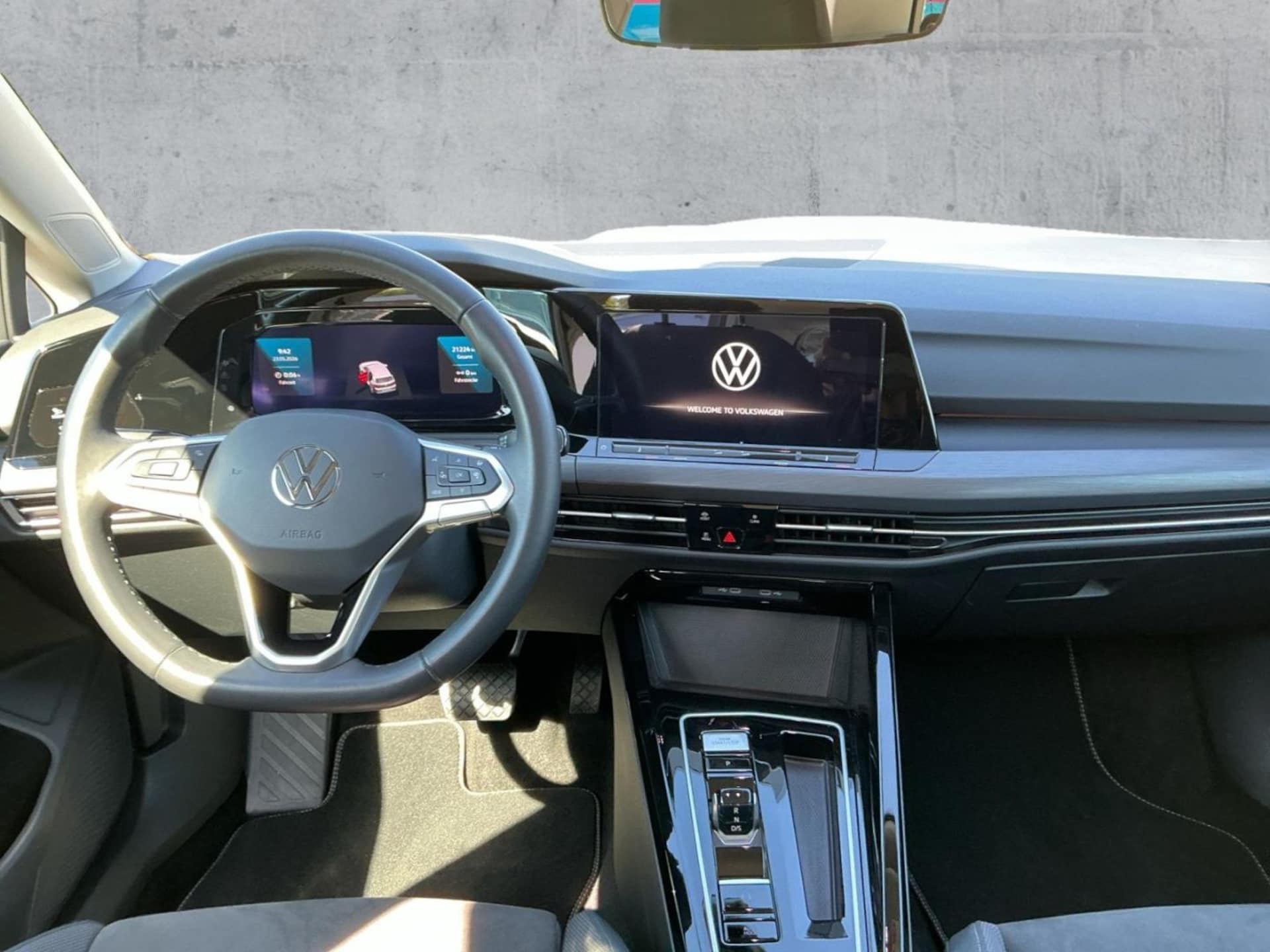 Volkswagen Golf Style