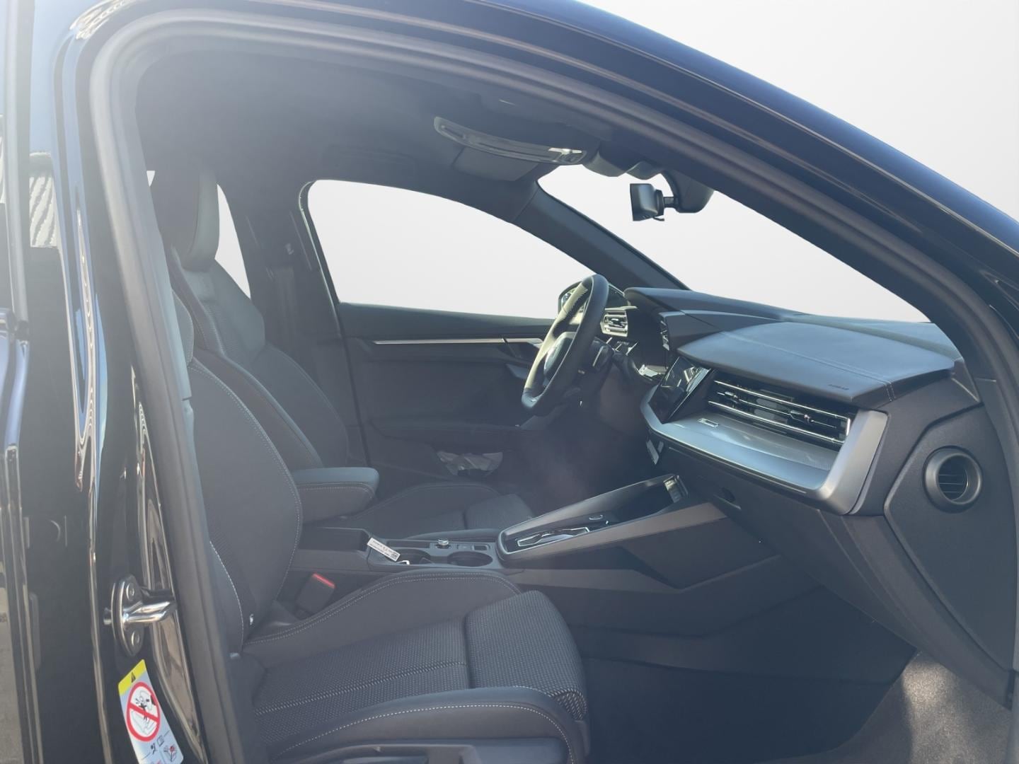 Bild über Audi A3 Sportback TFSI e TFSI e 150 kW S tronic - für weitere Informationen kontaktieren Sie den Audi Partner