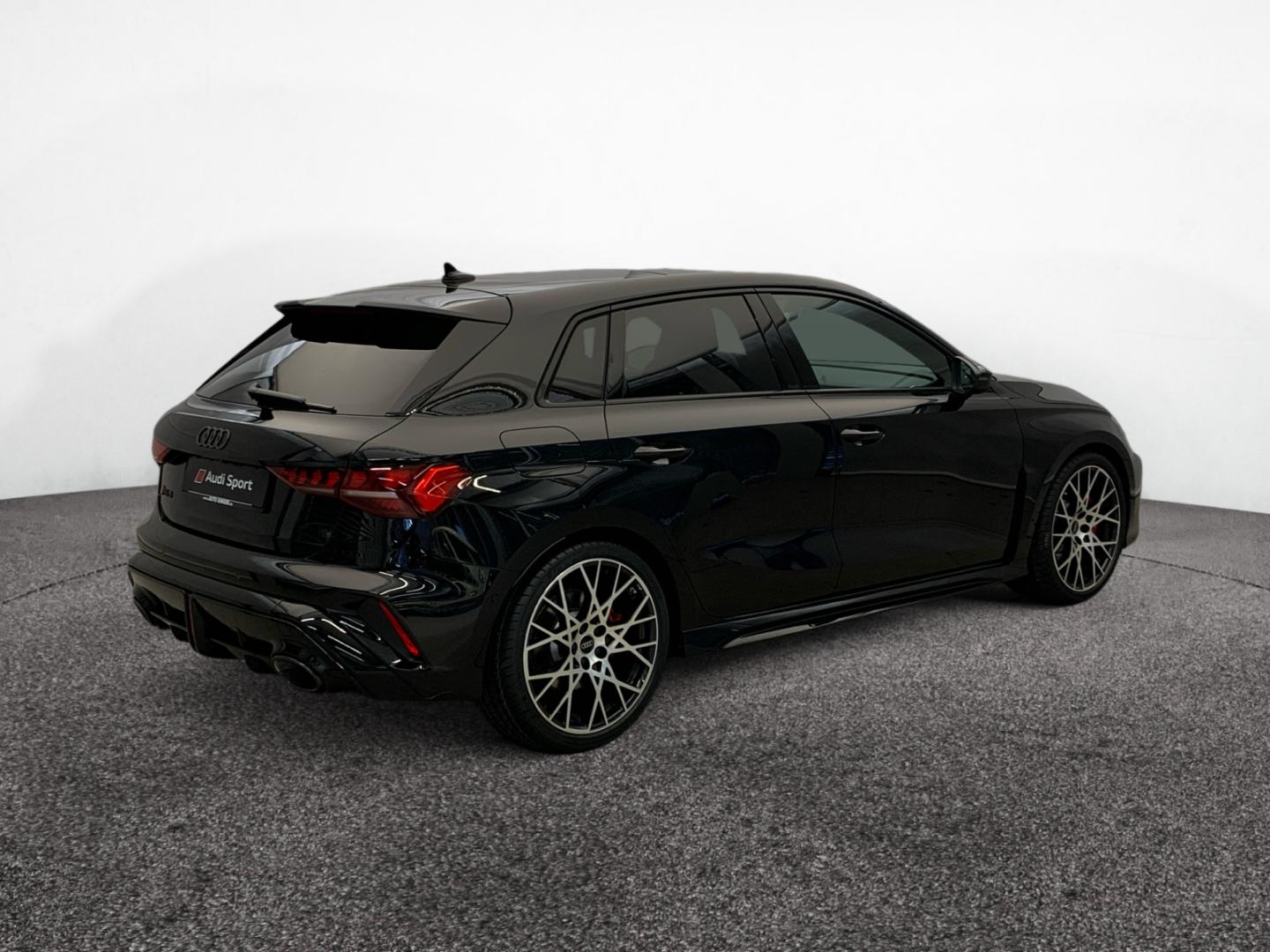 Image about Audi RS 3 Sportback TFSI quattro S tronic