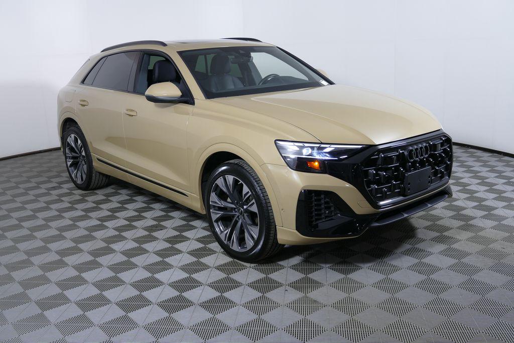 2024 Audi Q8 55 Premium Plus Tiptonic quattro's photo