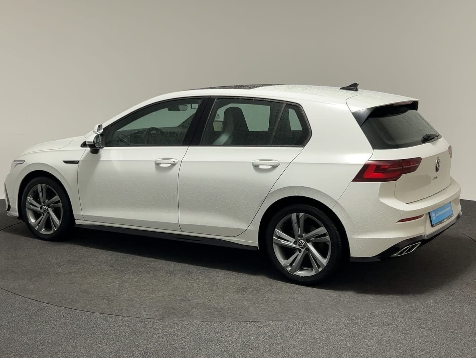 Volkswagen Golf R-Line