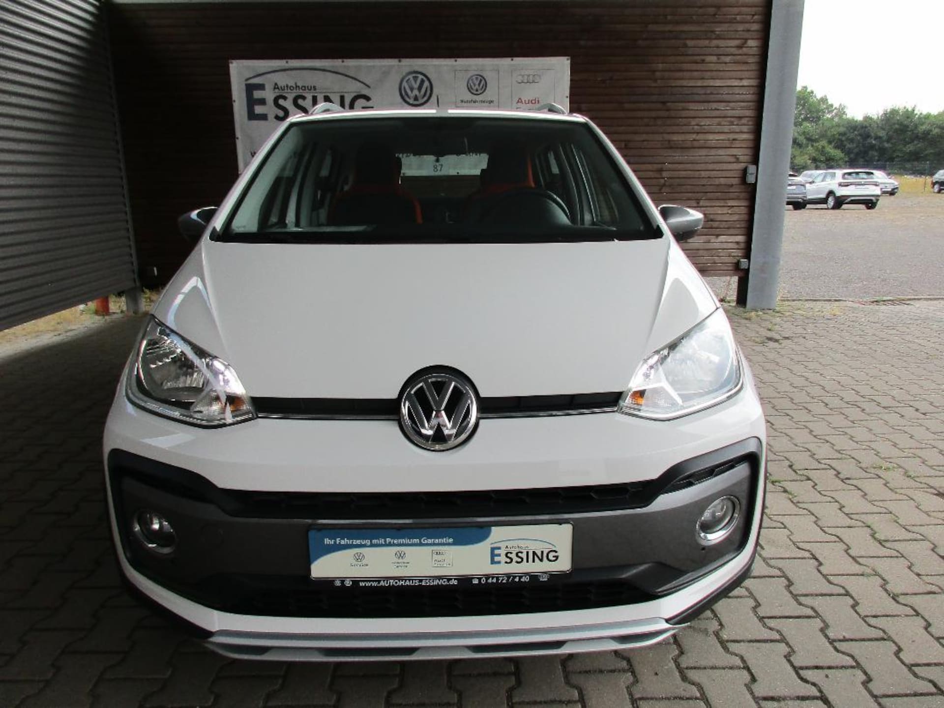 Volkswagen up! cross up!
