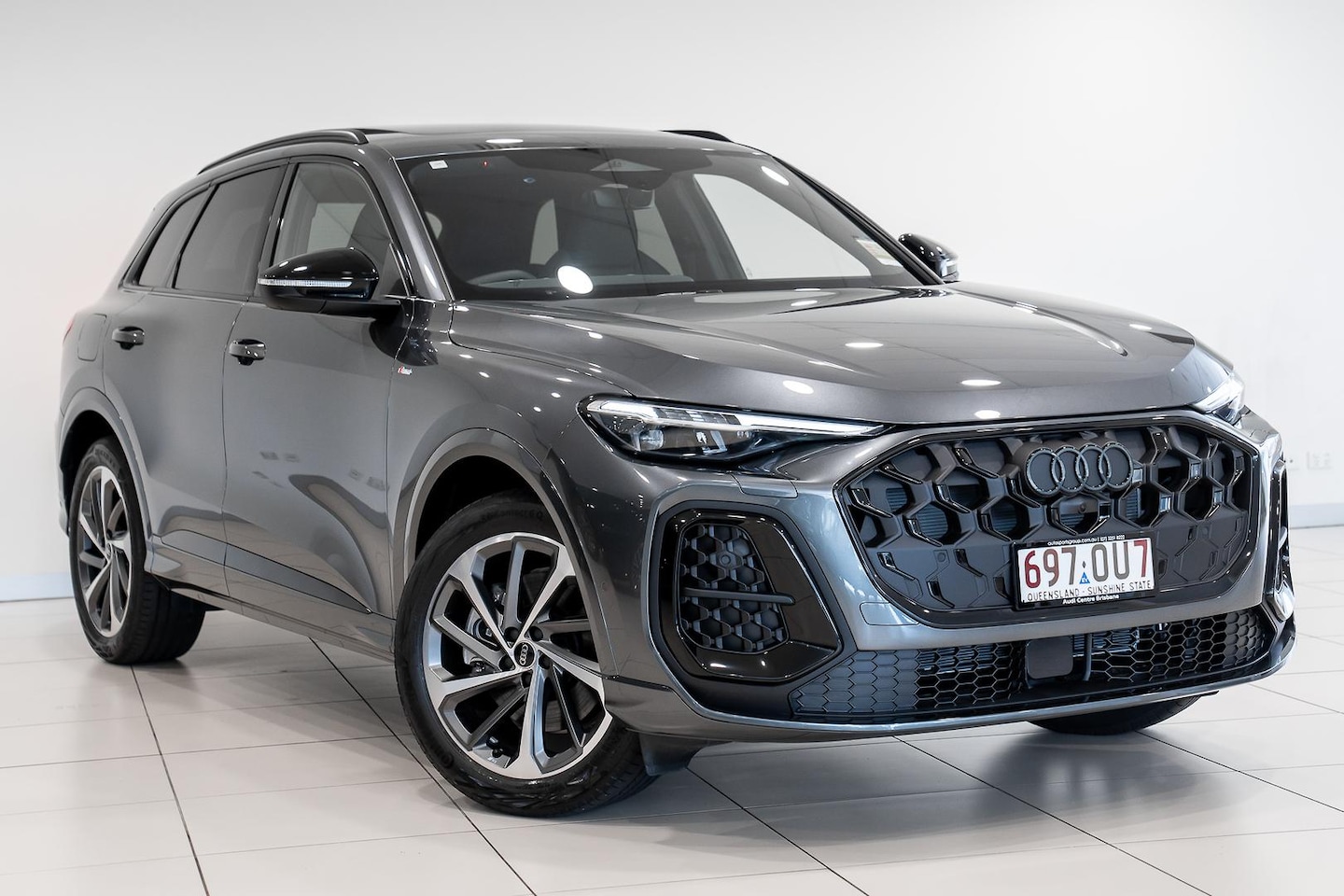 Image about Audi Q5 SUV TDI quattro 150 kW sport