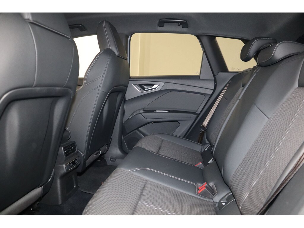 Image about Audi Q4 e-tron 40 e-tron