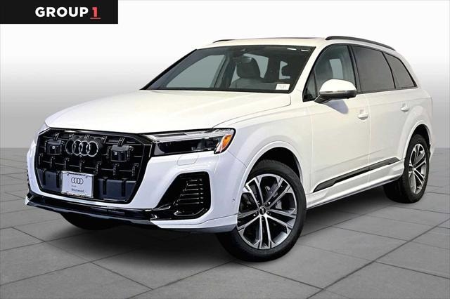 2026 Audi Q7 Premium's photo