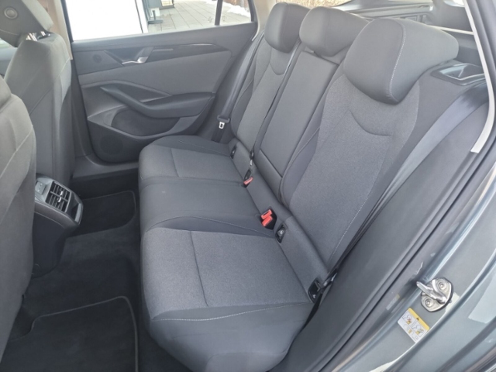 Volkswagen Passat – Bild 11