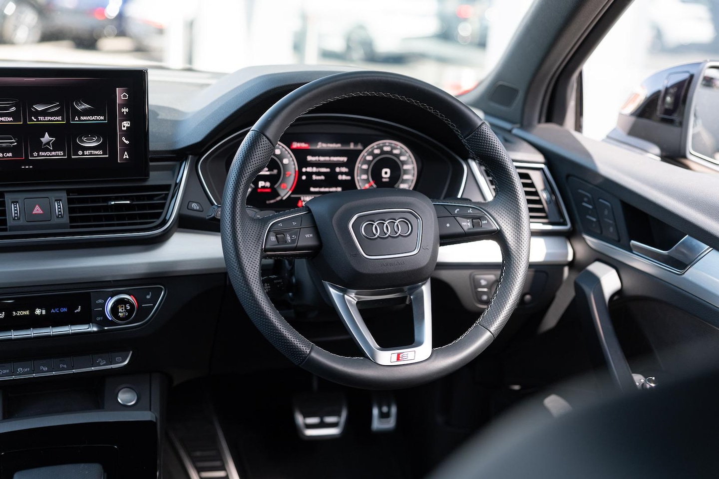 Image about Audi Q5 Sportback 45 TFSI quattro S tronic