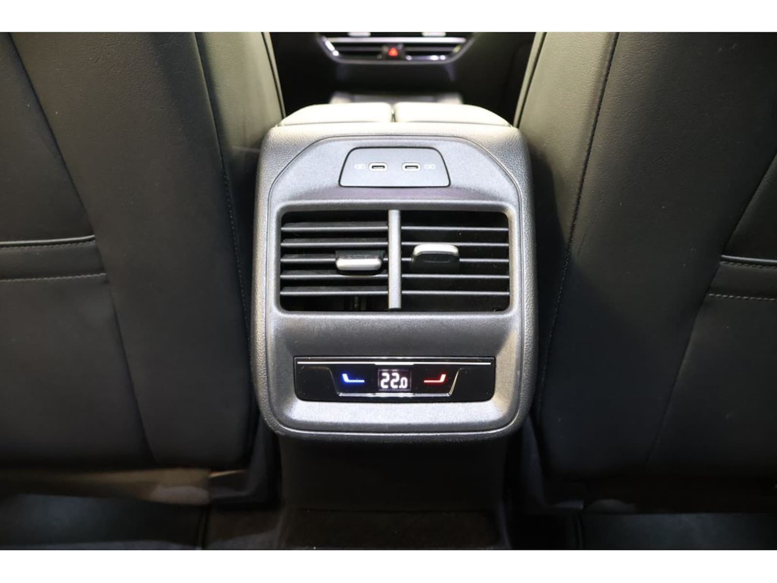 Volkswagen Passat – Bild 14