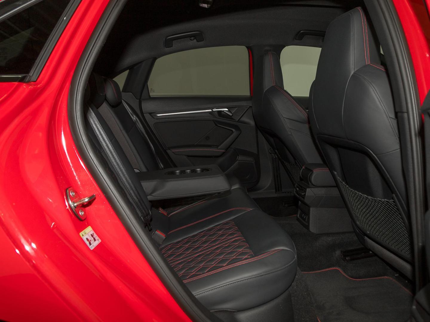 Image about Audi S3 Limousine TFSI quattro S tronic