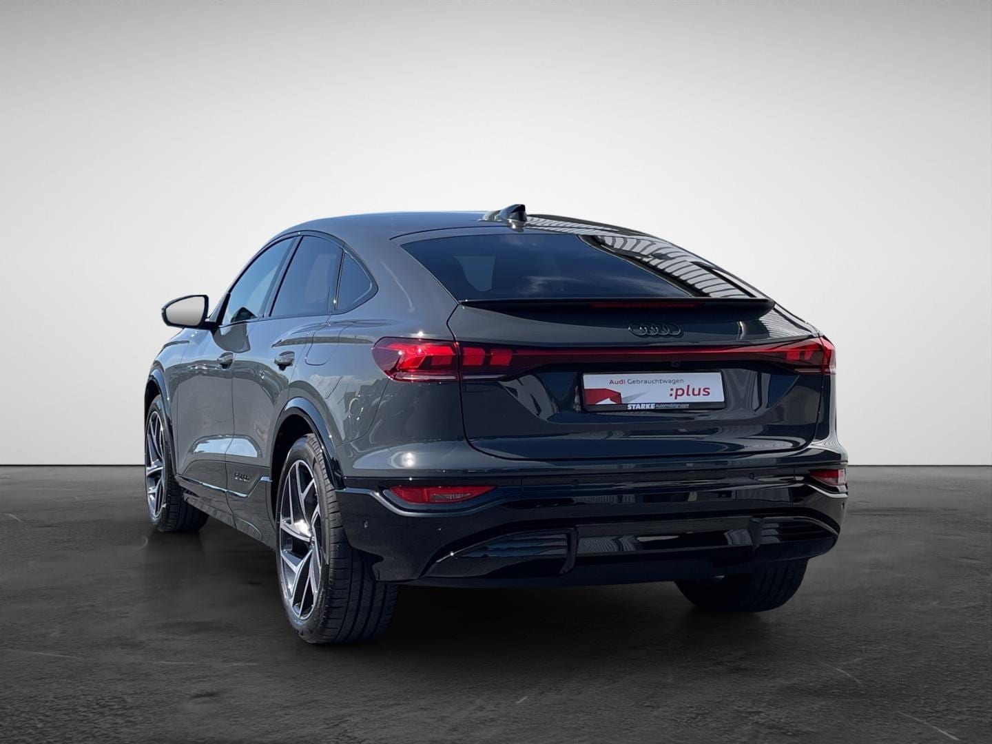Bild über Audi SQ6 Sportback e-tron e-tron quattro - für weitere Informationen kontaktieren Sie den Audi Partner