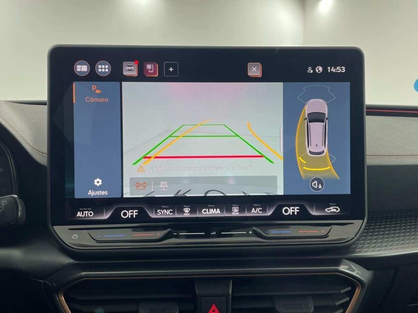 CUPRA Leon Sportstourer 1.5 eTSI DSG 110 kW (150 CV) — photo 21