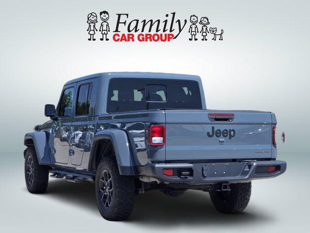 2024 Jeep Gladiator
