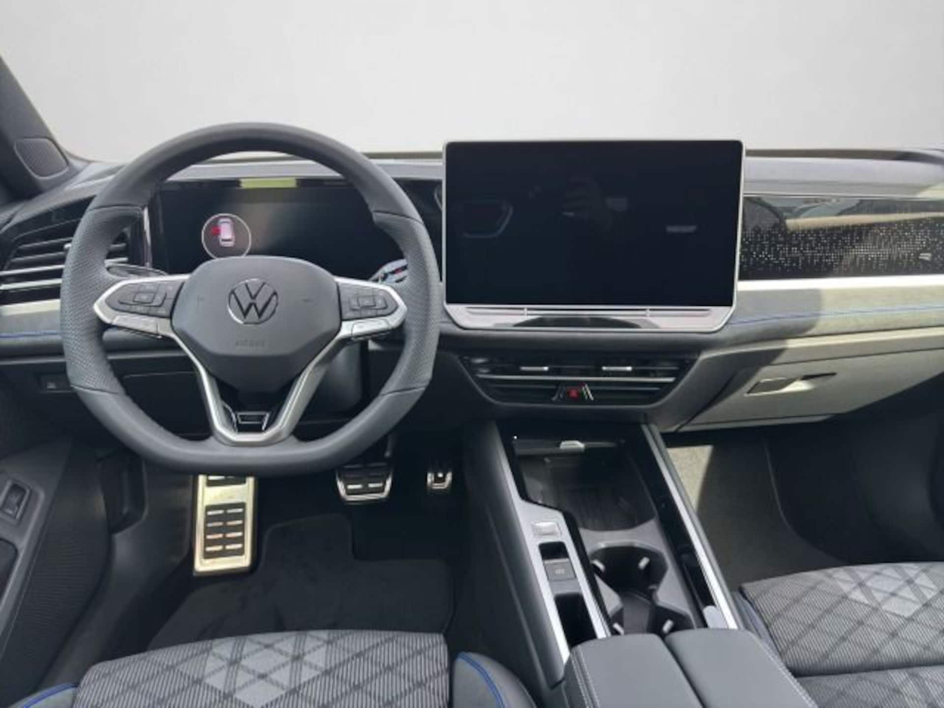 Volkswagen Passat R-Line