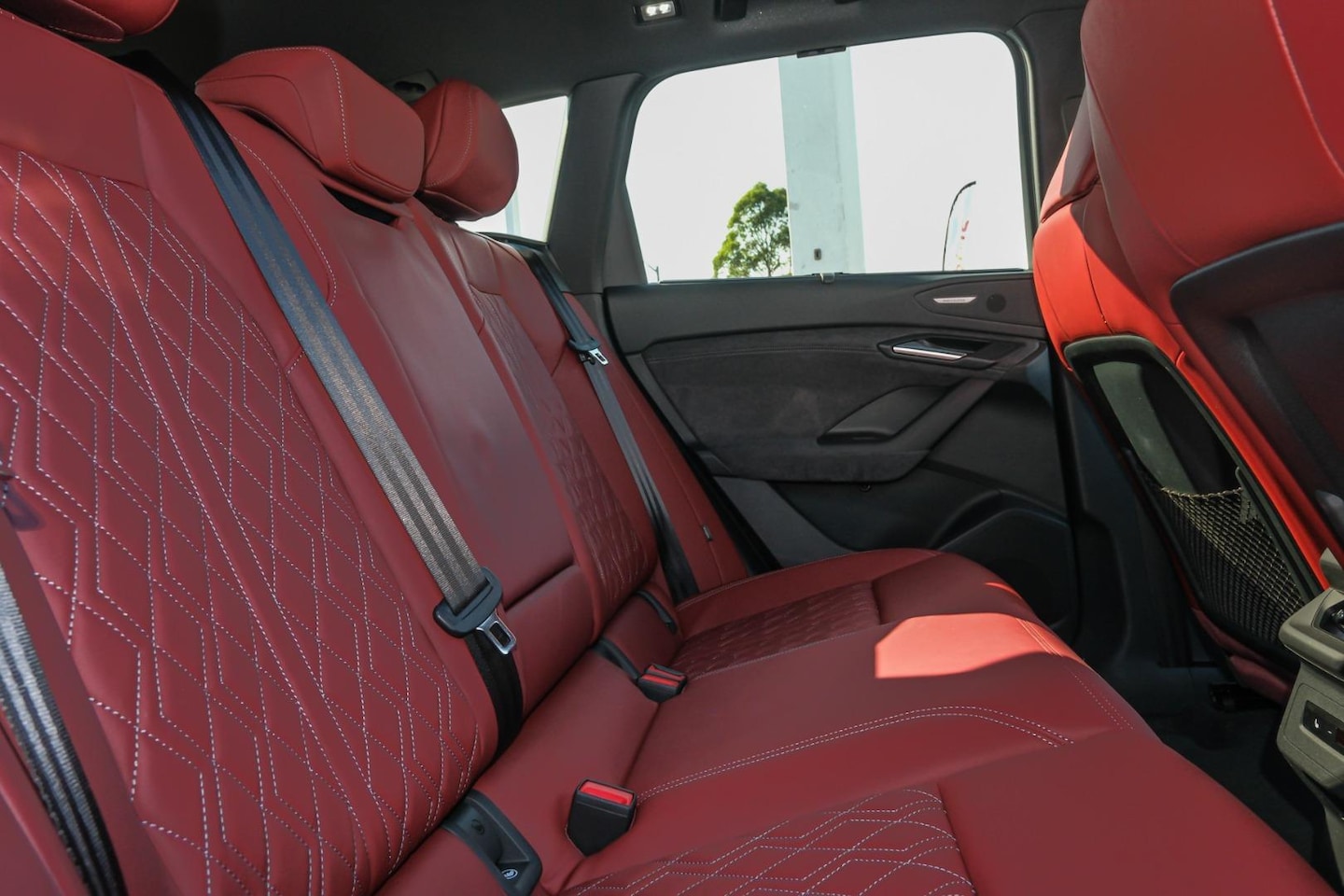 Image about Audi SQ6 SUV e-tron e-tron quattro