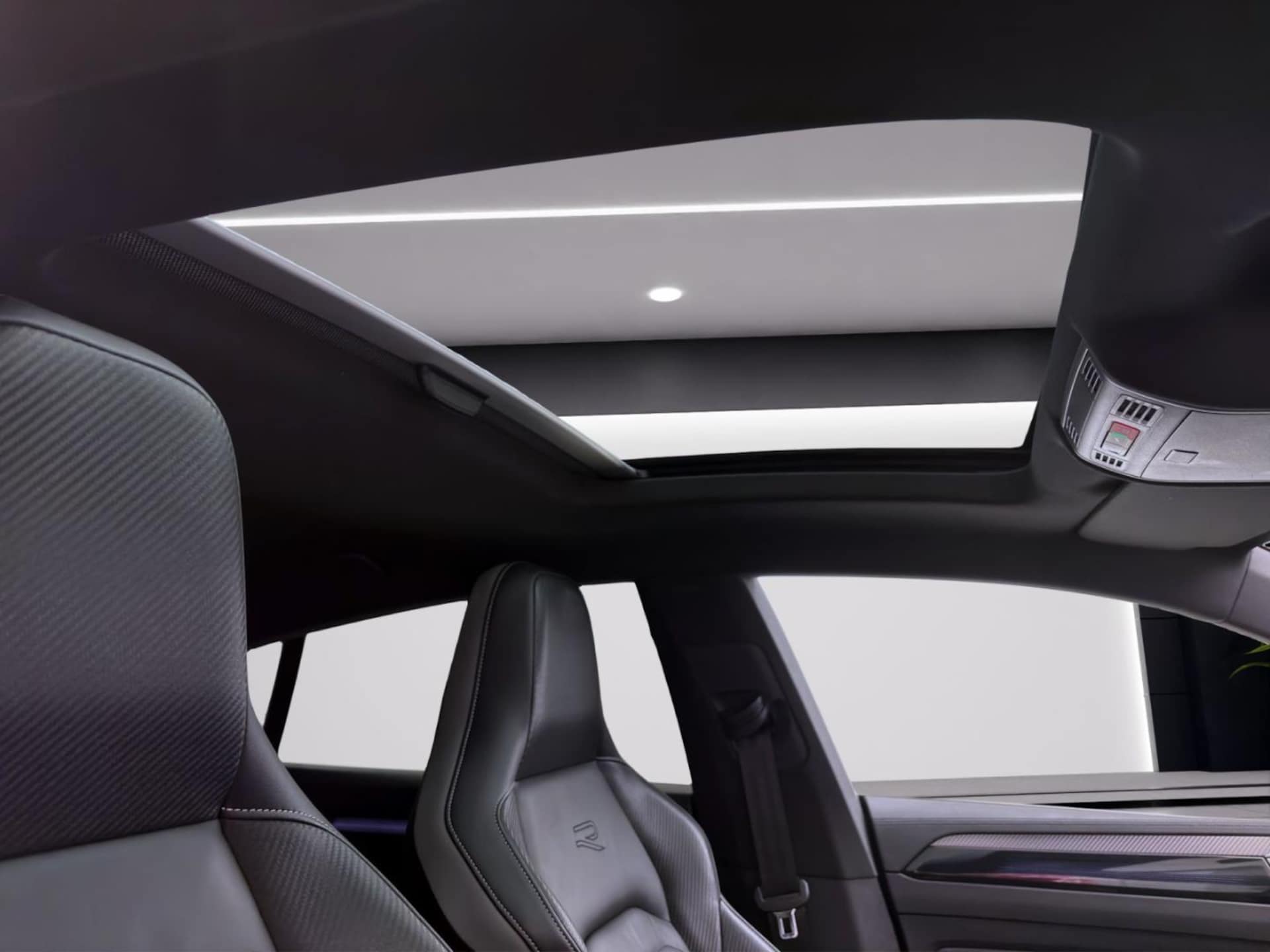 Volkswagen Arteon R-Line