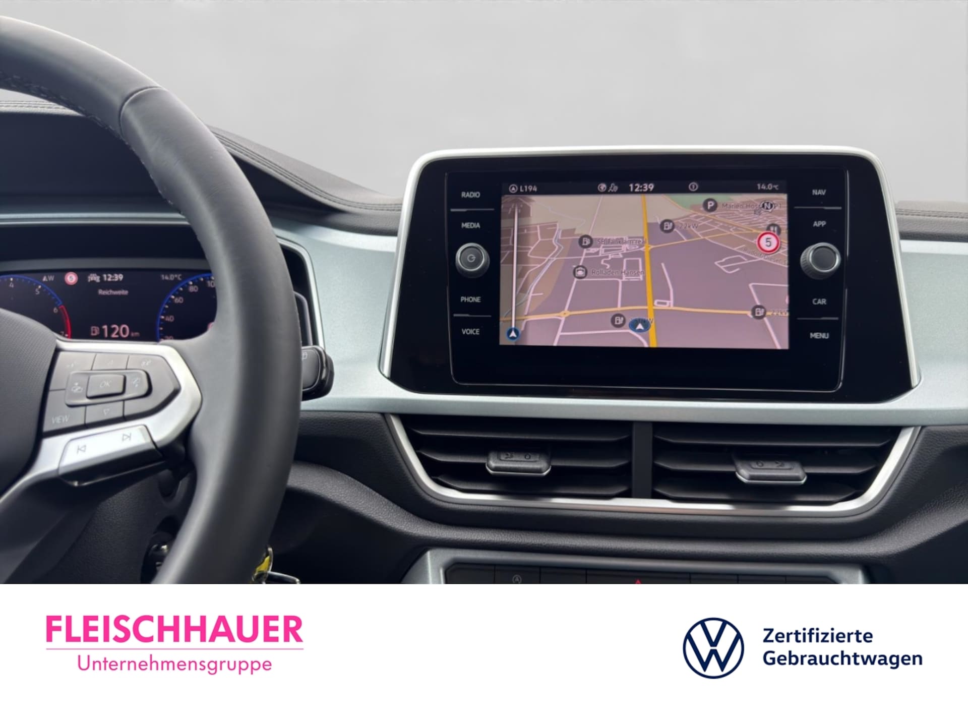 Volkswagen T-Roc Life