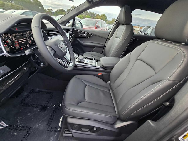 2026 Audi Q7 Premium - Photo 24