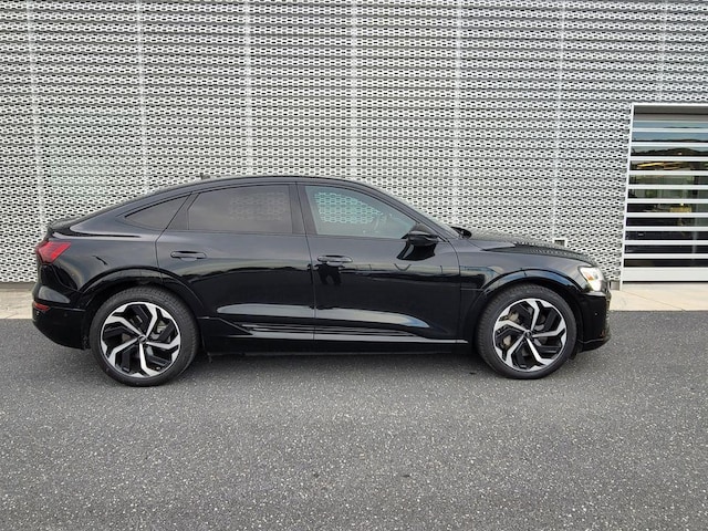 2024 Audi Q8 Sportback e-tron
