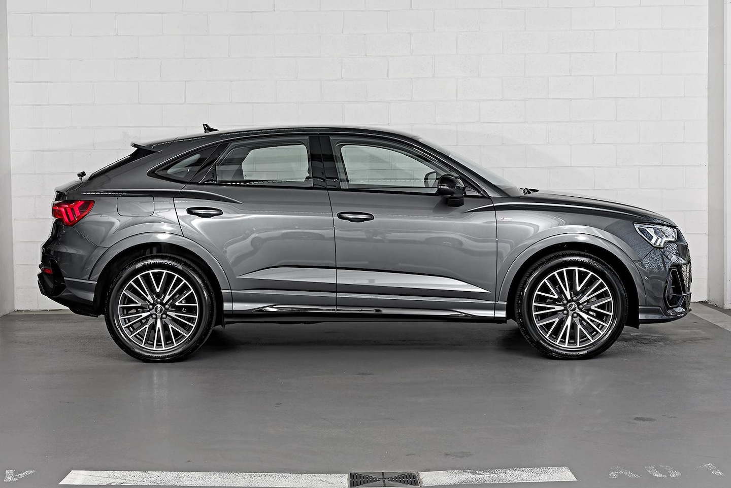 Image about Audi Q3 Sportback 35 TFSI S line edition