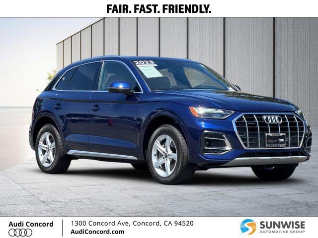 2023 Audi Q5 40 Premium's photo