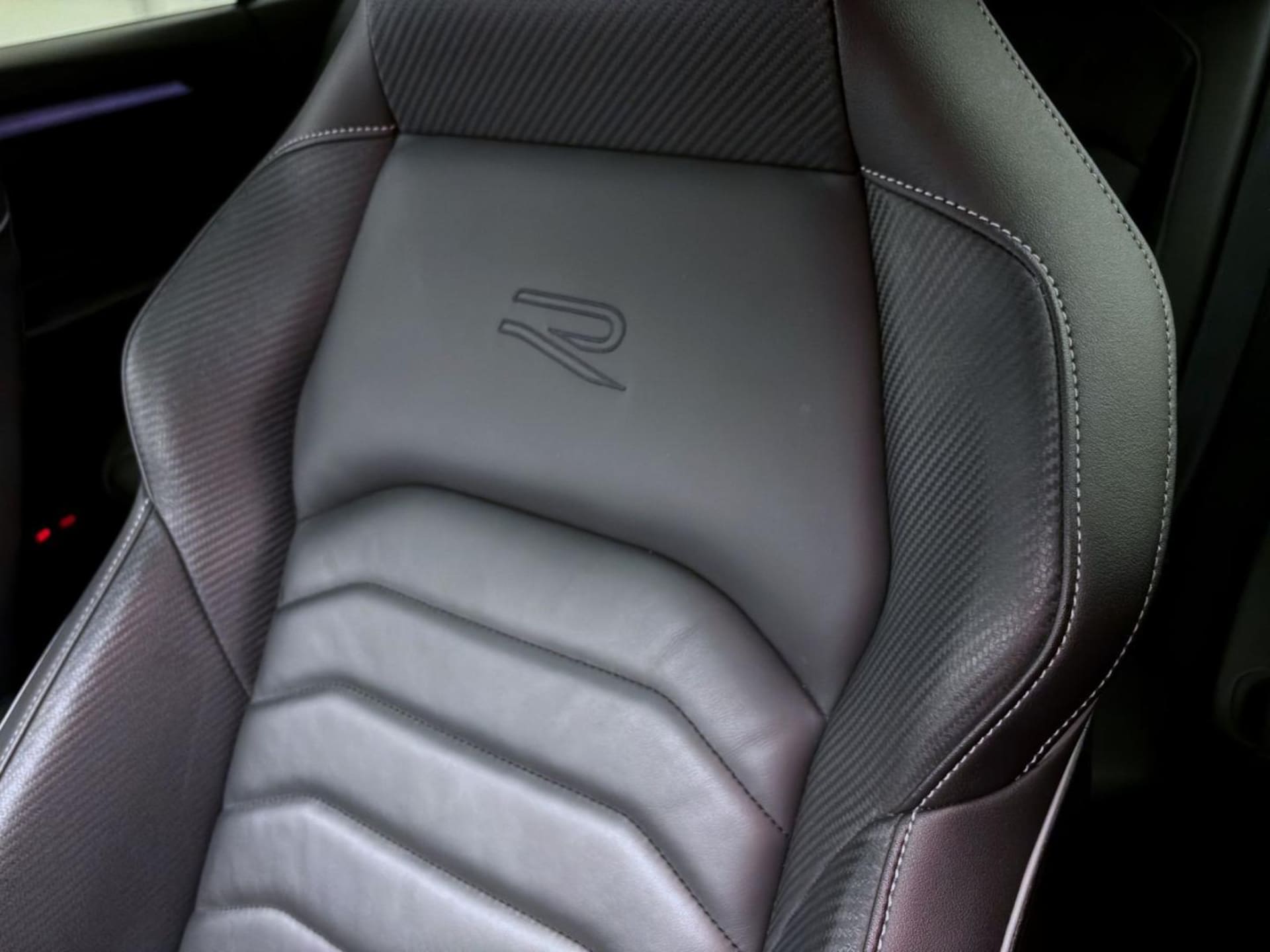 Volkswagen Arteon R-Line