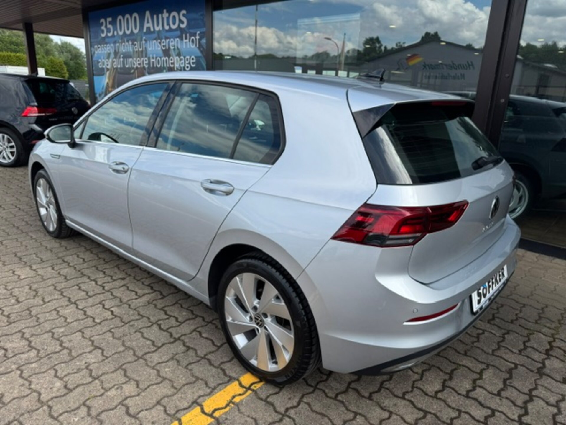 Volkswagen Golf Style