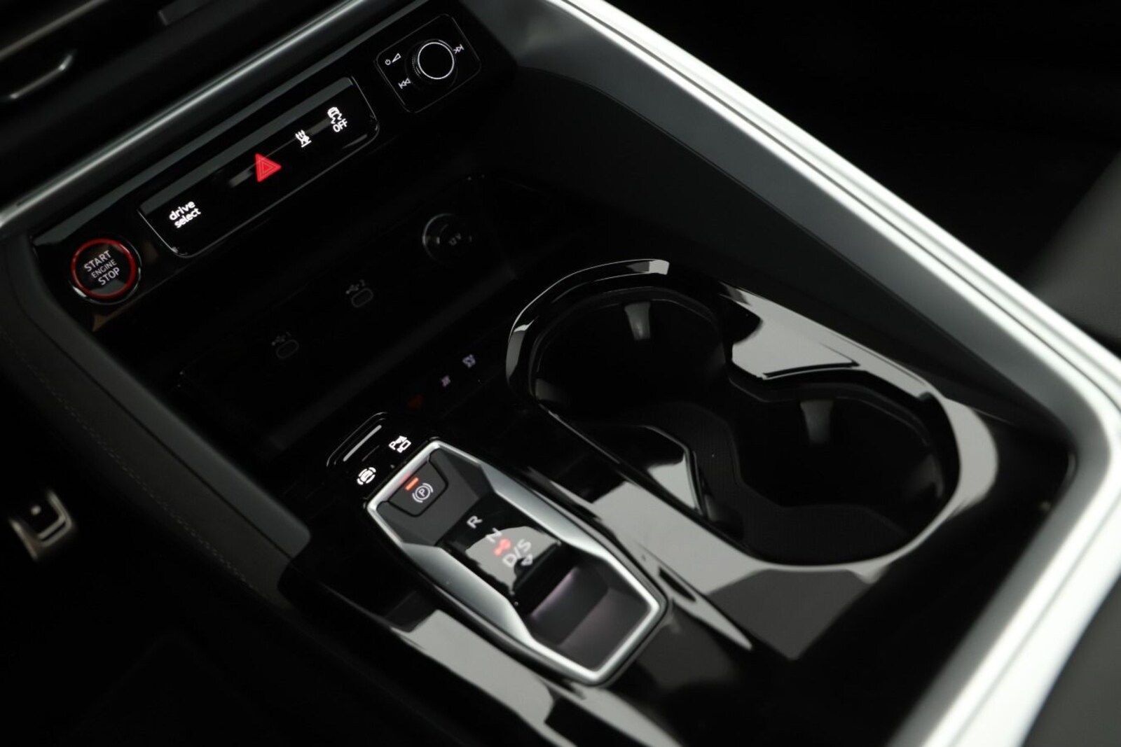 Audi SQ5 – Bild 11